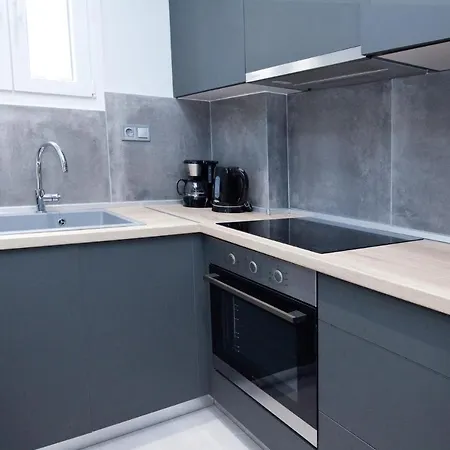 Athenian Comfort 1 Bd Apt Retreat Next To Panormou *
