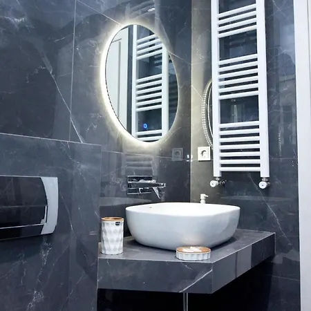 Athenian Comfort 1 Bd Apt Retreat Next To Panormou Apartment *