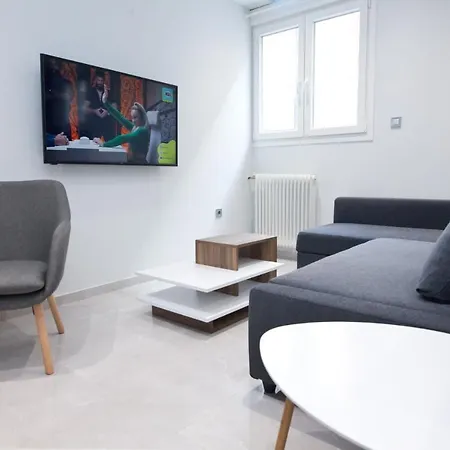 Athenian Comfort 1 Bd Apt Retreat Next To Panormou Apartment