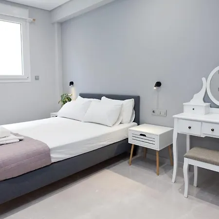 Athenian Comfort 1 Bd Apt Retreat Next To Panormou Apartment Athens
