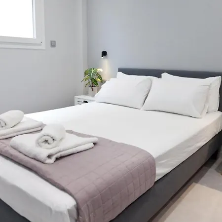 Apartment Athenian Comfort 1 Bd Apt Retreat Next To Panormou